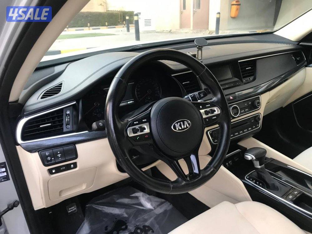 سيارة رجل مسن مو ماشية شي8