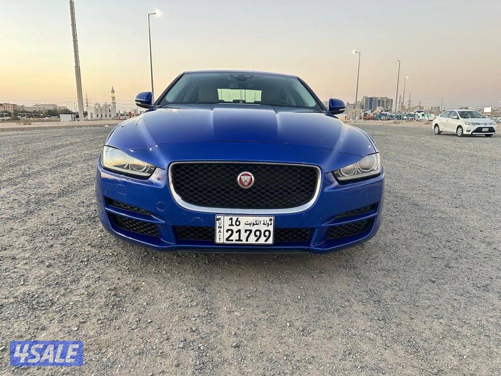 جاكوار XE موديل ٢٠١٨ عداد قليل و صبغ وكالة6