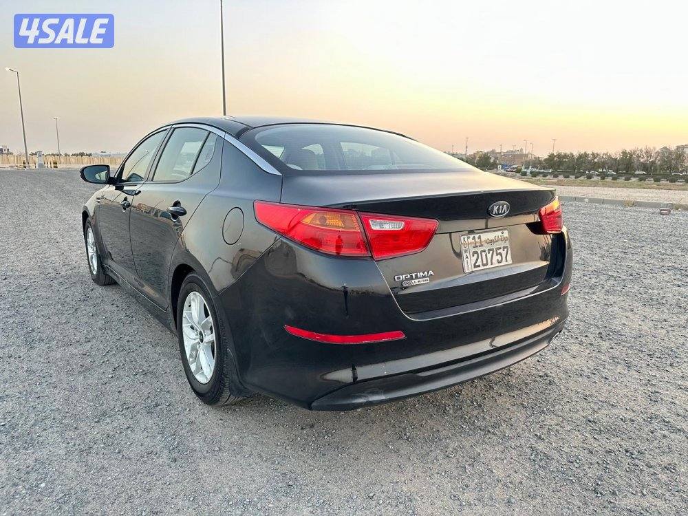 كيا اوبتيما ٢٠١٥ بحالة ممتازة2