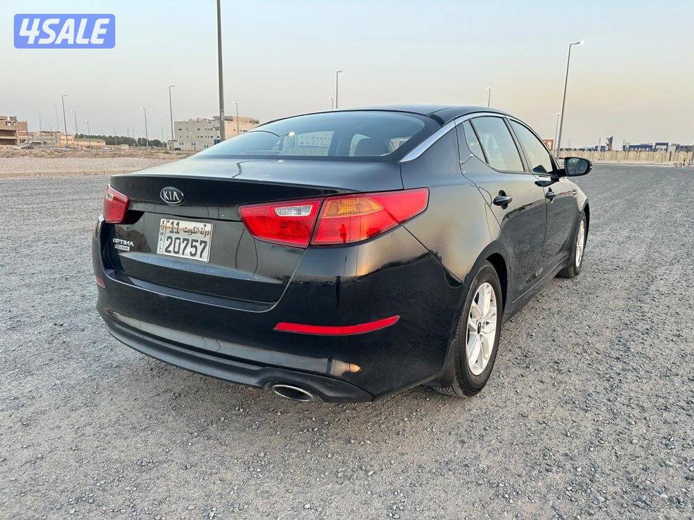 كيا اوبتيما ٢٠١٥ بحالة ممتازة8