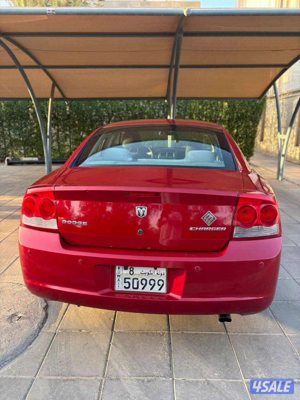 للبيع شارجر 2010 بحاله ممتازه2