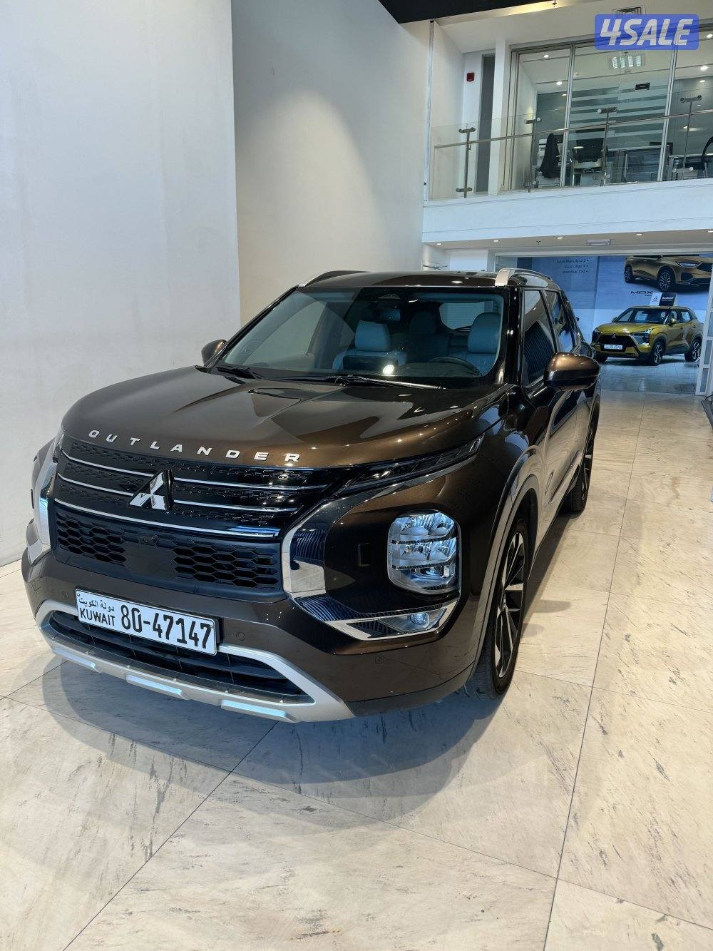 Mitsubishi Outlander2