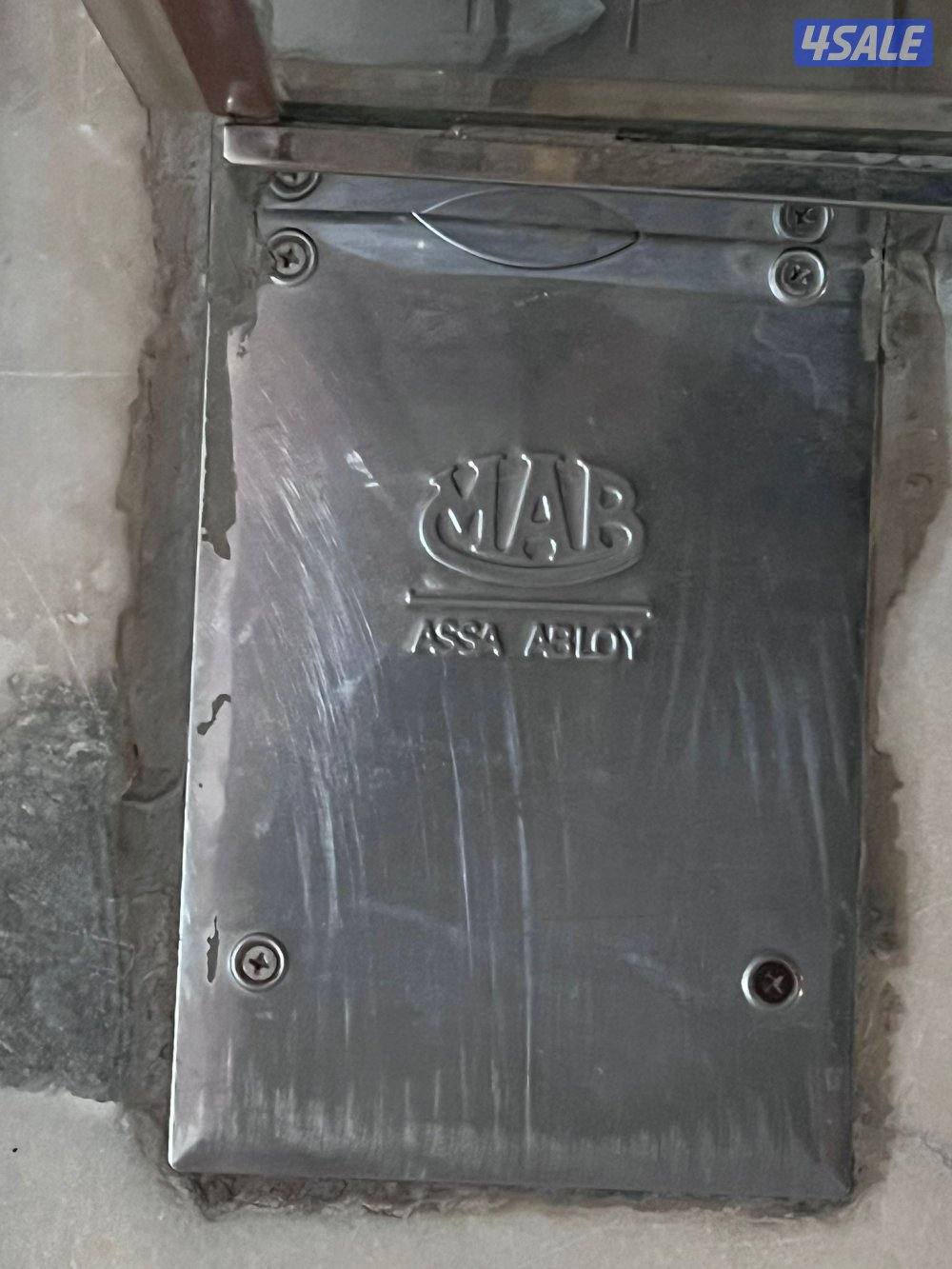 فنی زجاج والمنیوم و شتر وجام8