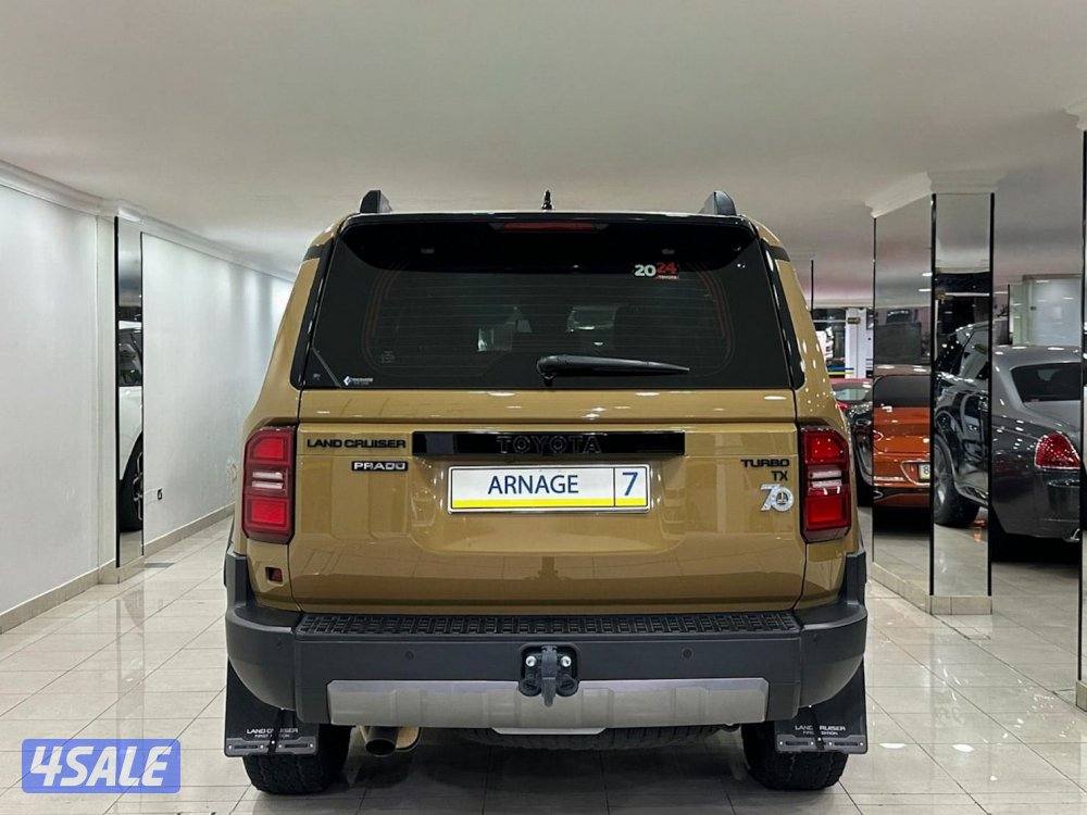 برادو TX وكالة تحت الكفالة سيرفيس مجاني موديل ٢٤ عداد ٢١ الف كيلو4