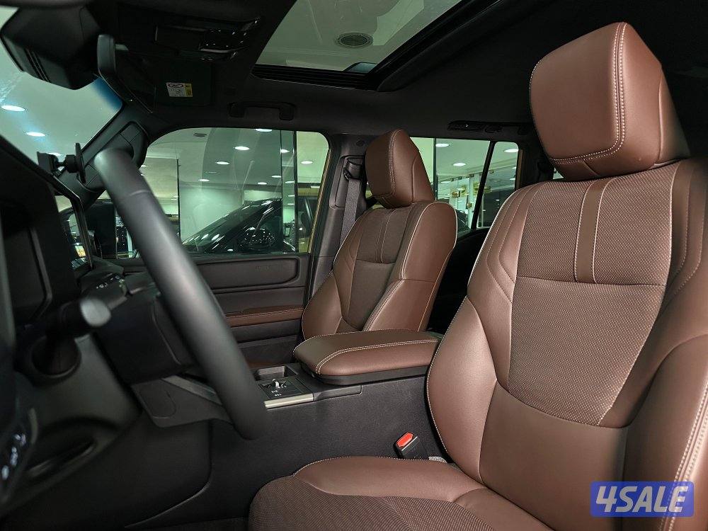 برادو TX وكالة تحت الكفالة سيرفيس مجاني موديل ٢٤ عداد ٢١ الف كيلو7