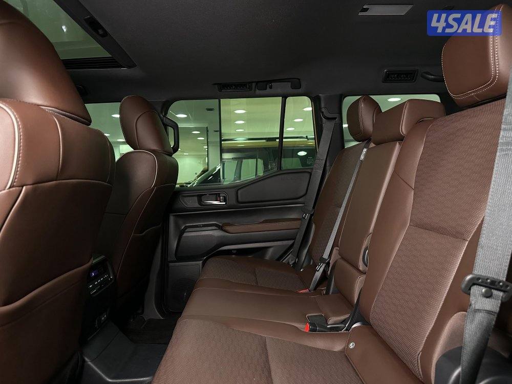 برادو TX وكالة تحت الكفالة سيرفيس مجاني موديل ٢٤ عداد ٢١ الف كيلو10