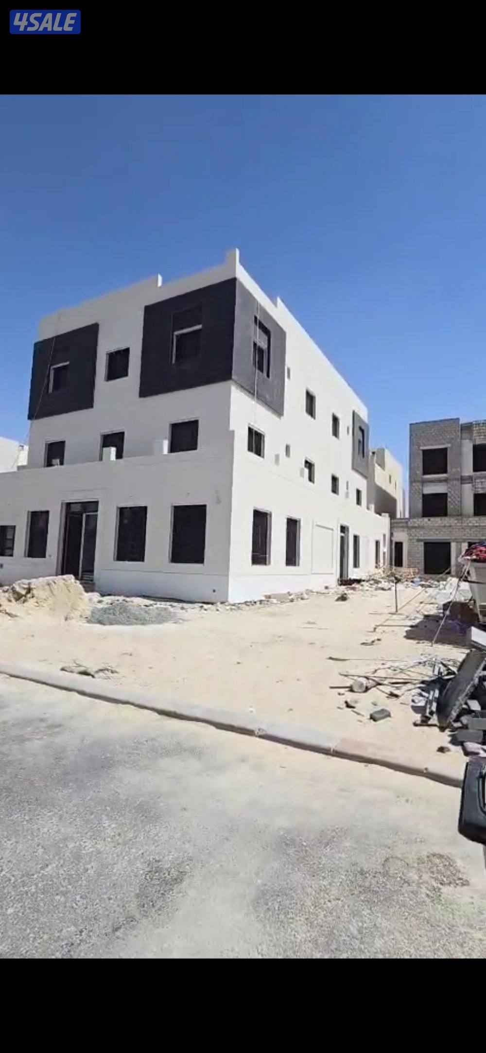 للبيع بالمطلاع زاويه مشتركه ٣ ادوار وربع تقسيم مرغوبه 🔑للبيع سد ٣دور0