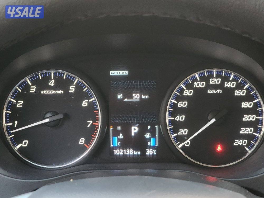 للبيع ميتسوبيشي أوتلاندر عداد 102 ألف موديل 2019 شرط الفحص12