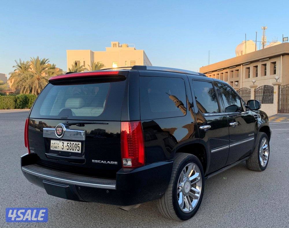 الي يدور النظييف جيب كاديلاك اسكاليد وكالة الكويت موديل 2010 صبغ الوكا4