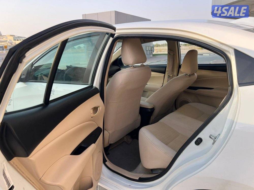 للبيع تيوتا يارس 2021 شرط الفحص يوجد أصباغ3