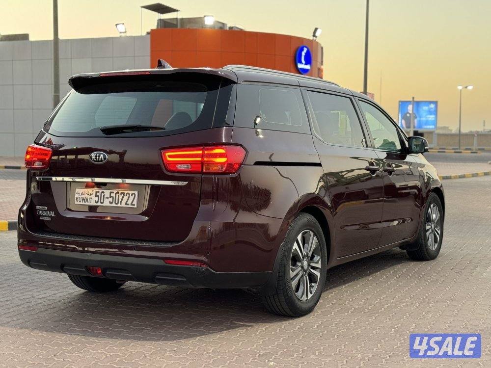 كيا كارنفال 2019 عداد 163 بحالة الوكالة بالكامل2