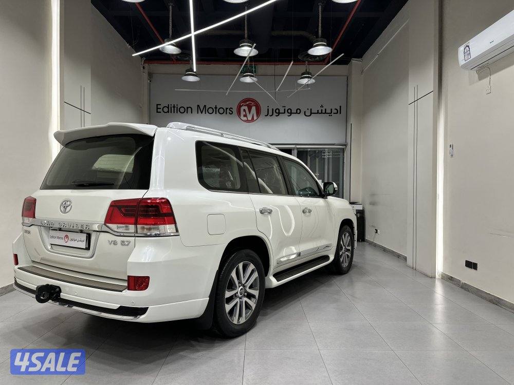 لاندكروزر VXR3