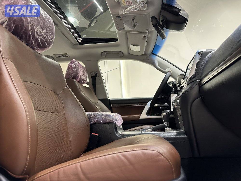 لاندكروزر VXR4