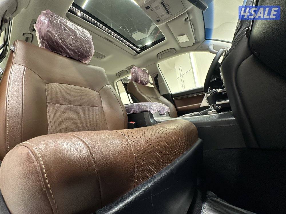 لاندكروزر VXR5