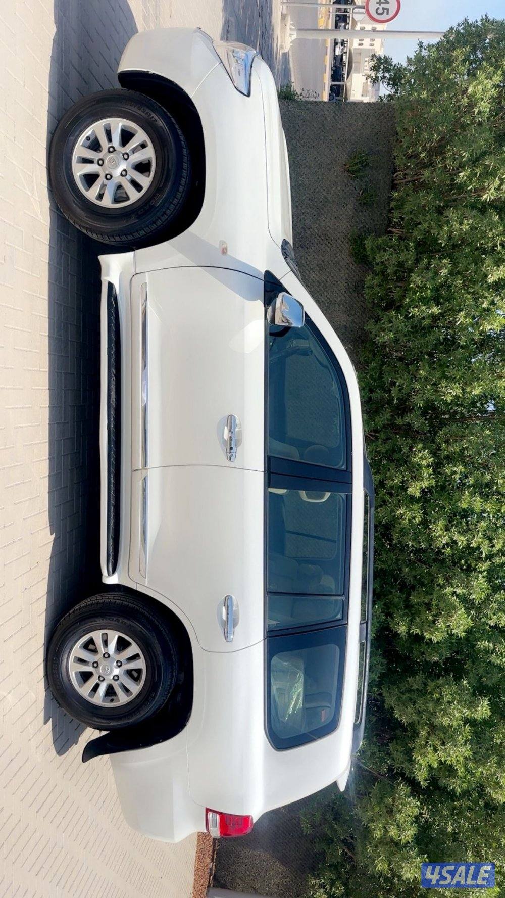 لاند موديل 2010 ماشي 190 صبغ الوكاله عدا ٣قطع ٨سلندر1