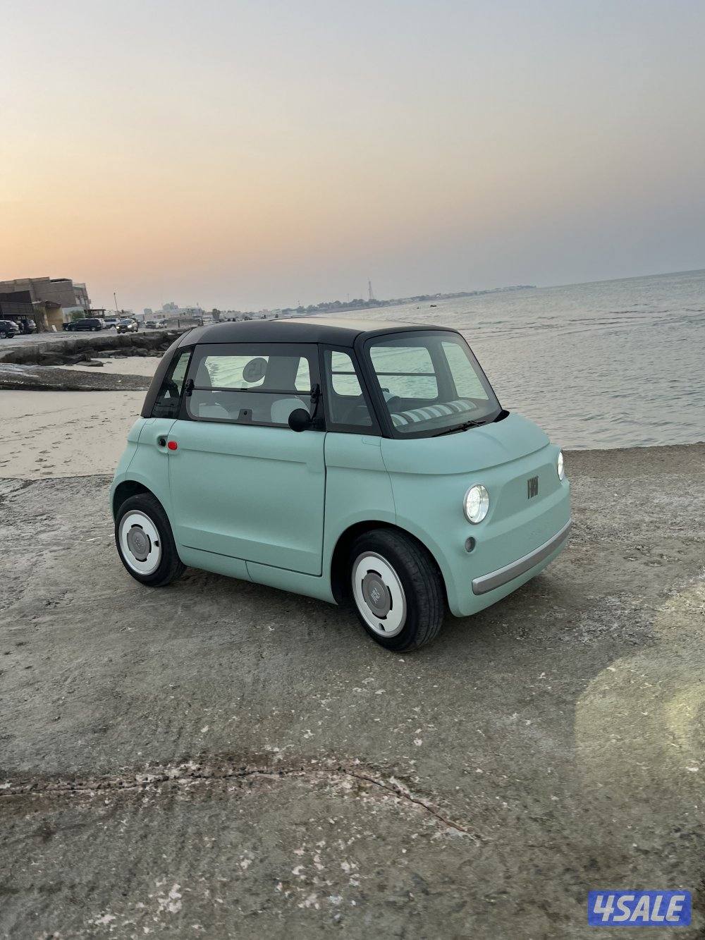 فيات كهربائيه الوحيده بالكويت2