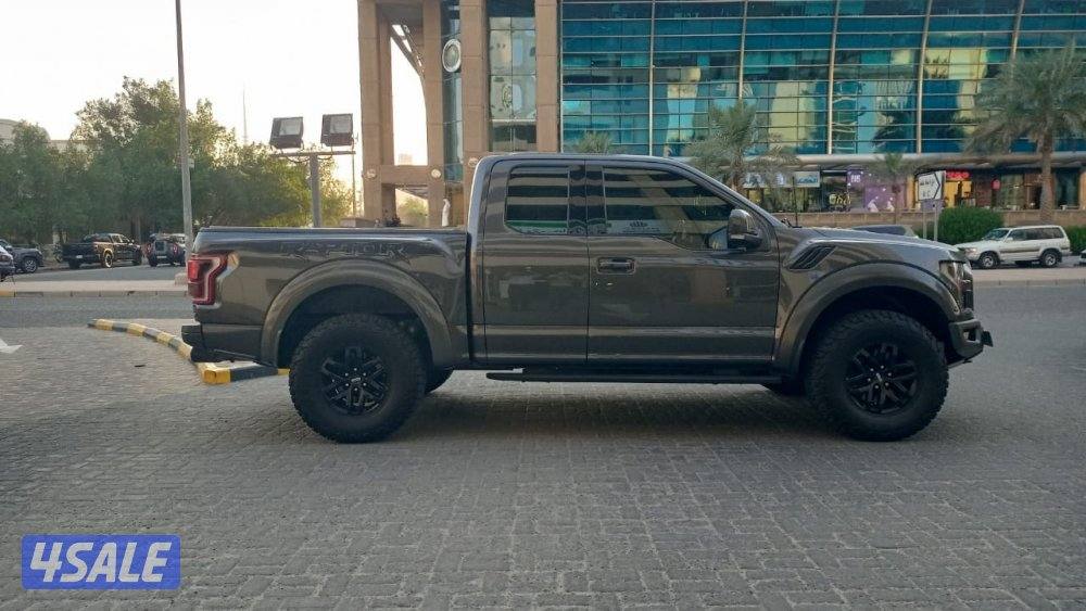 تعرفوني وتواصلي واتس اب فقط10