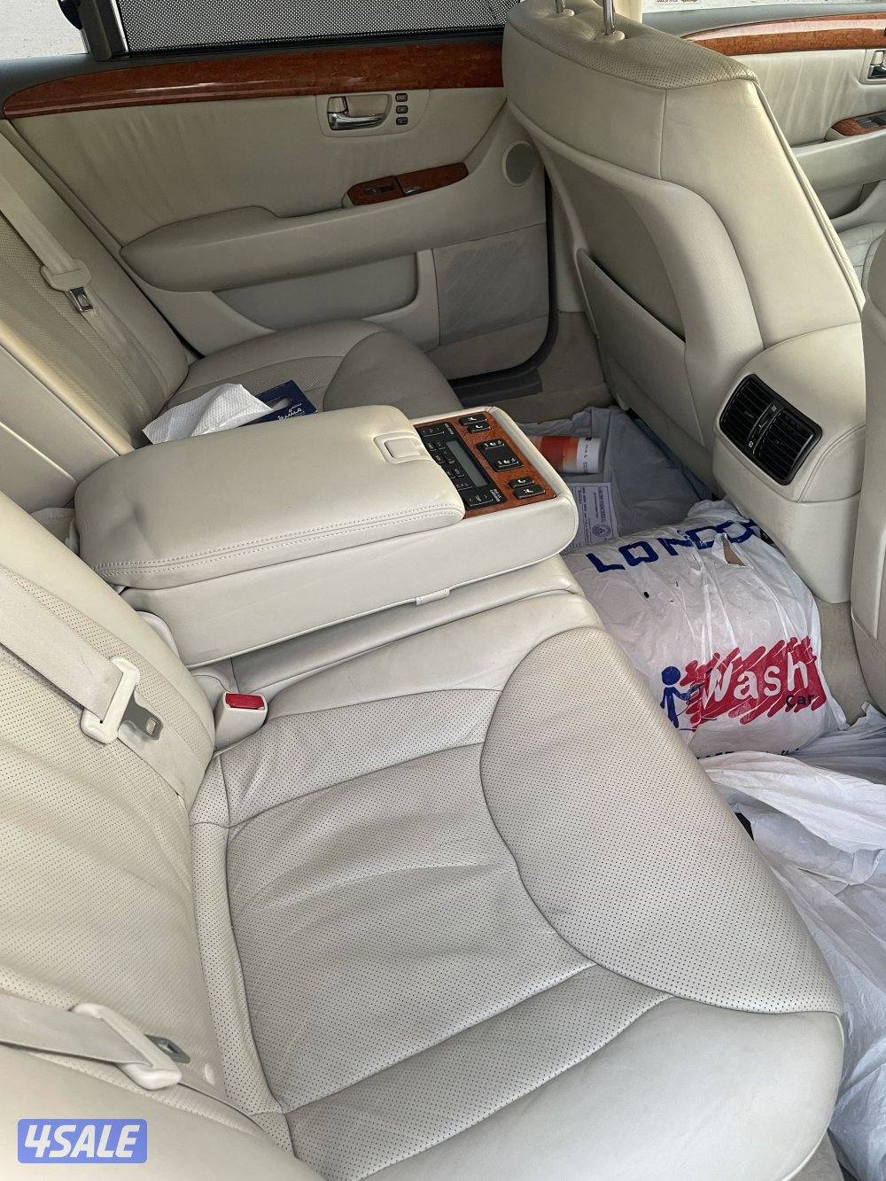 لكزس LS 430 موديل ٢٠٠٤ للبيع8