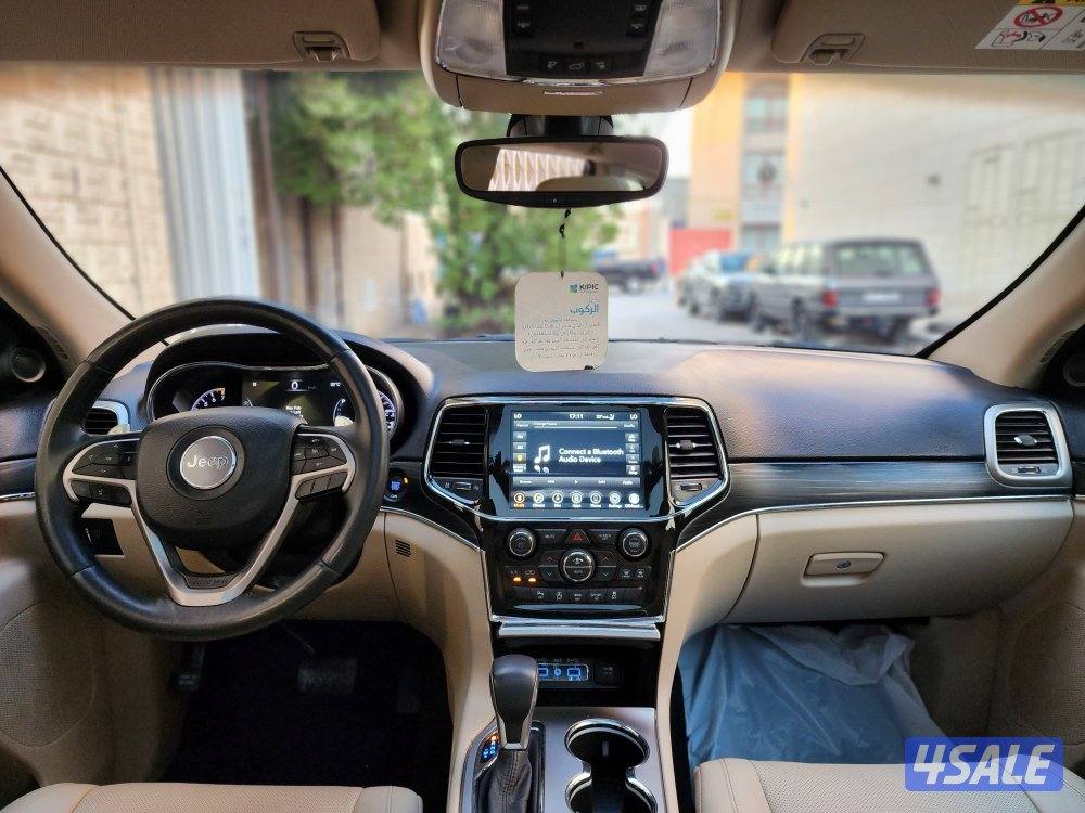 جيب غراند شيروكي ليميتد اعلى مواصفات عداد٧٠الف سرفس منتظم شرط الفحص7