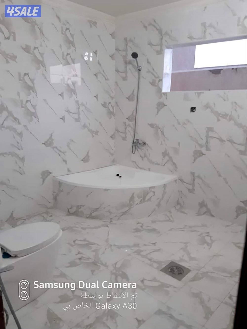 معلم لتركيب السراميك والبرسلان فوق الماشى1