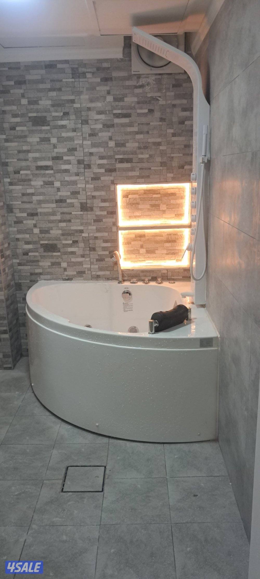 معلمين لتركيب السراميك والبرسلان فوق الماشى0