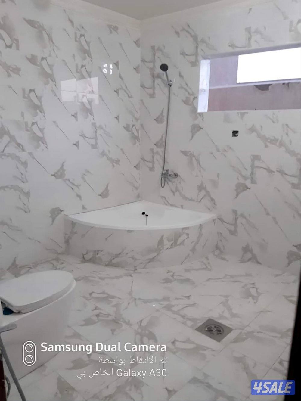 معلمين لتركيب السراميك فوق الكاشى مع صحى وعازل12