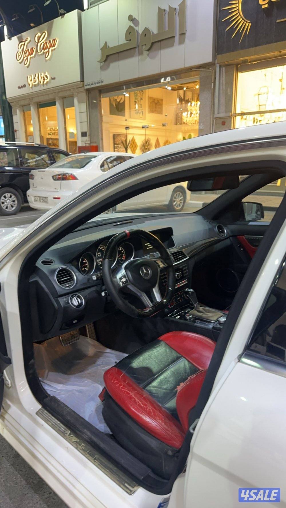للبيع مرسيدس C63 AMG اصلي شرط الفحص بالكامل2
