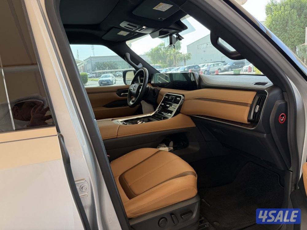 للبيع باترول تيتانيوم ٢٠٢٥ تيربو1