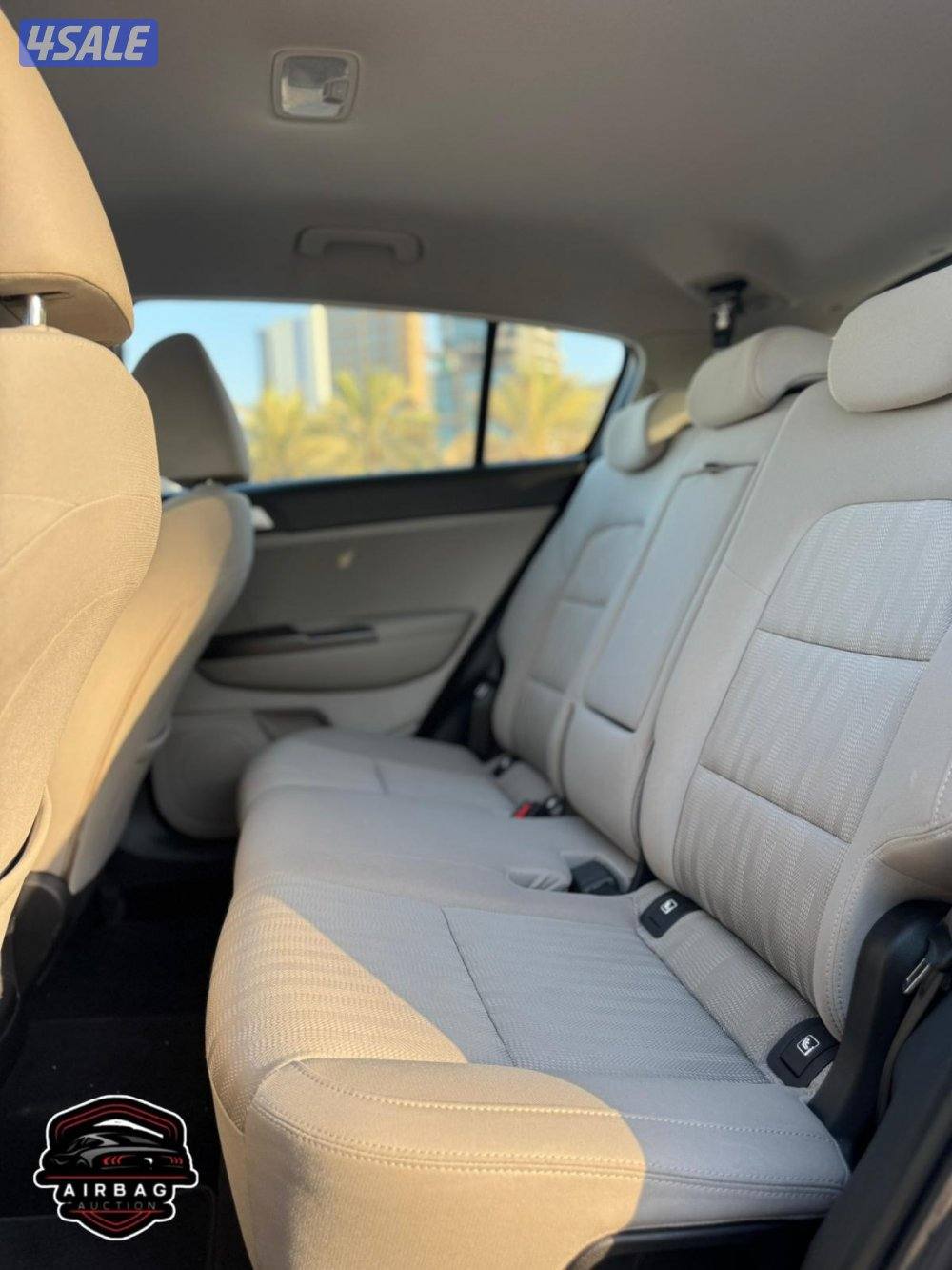 للبيع كيا سبورتاج موديل 2021 عداد 81 الف 
4 سلندر 
ماكينه ٢٤٠٠ سى سى10