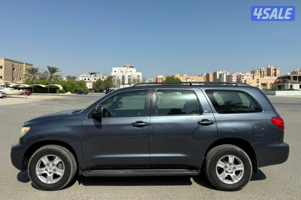 بحالة ممتازة جدا جيب تويوتا سيكويا 2010 فحص ماكينة قير شاسي مكيف بارد3