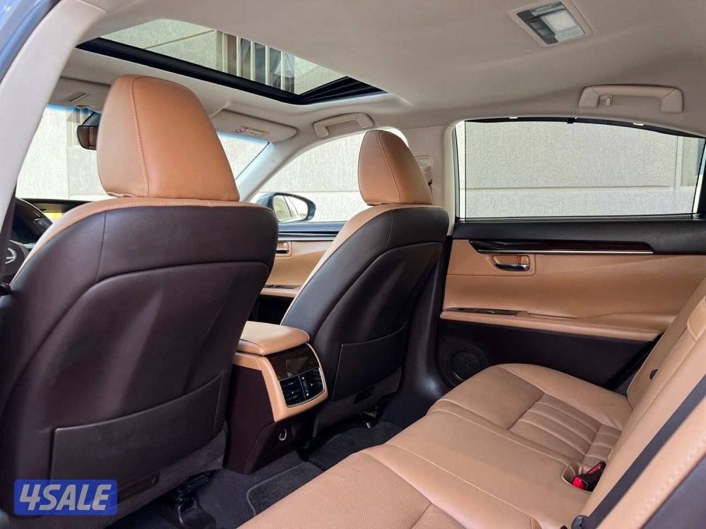 لكزس ES350 - موديل 2017 - عداد 115 - وارد الساير - صبغ الوكاله10