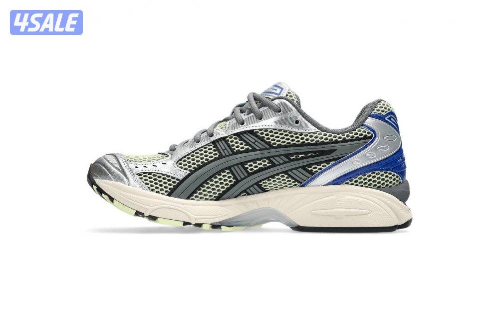 GEL KAYANO 143