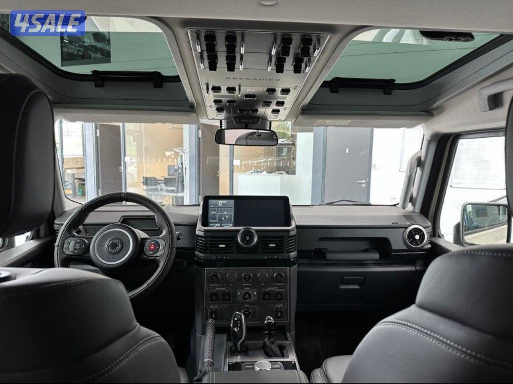 اصفار New Ineos Grenadier (full option)3