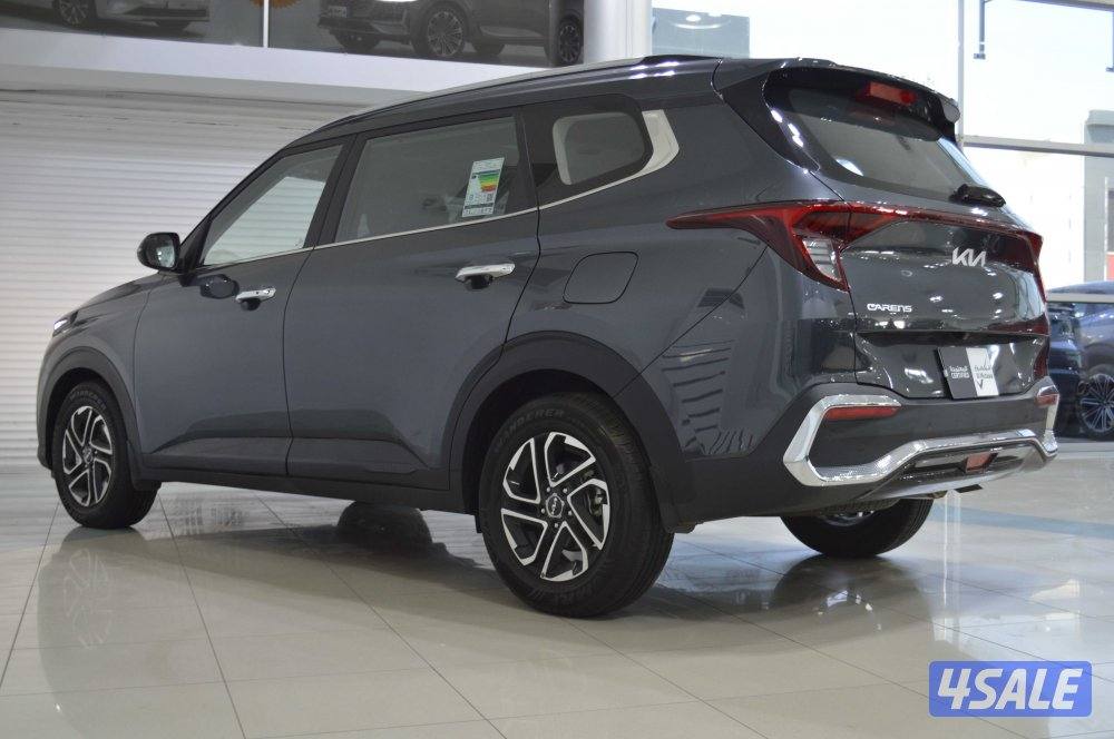Kia Carens 20255