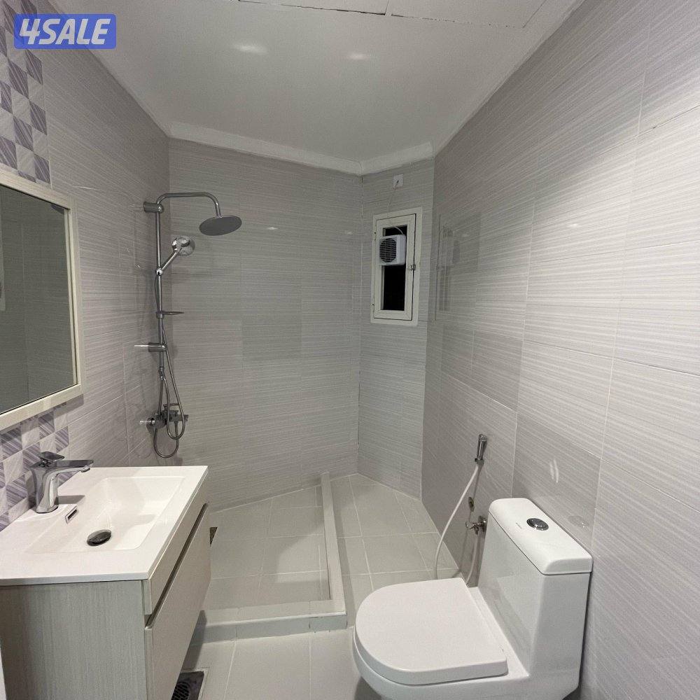 شقة ( دور كامل ) مع شهر مجاني للإيجار في الشعب البحري7