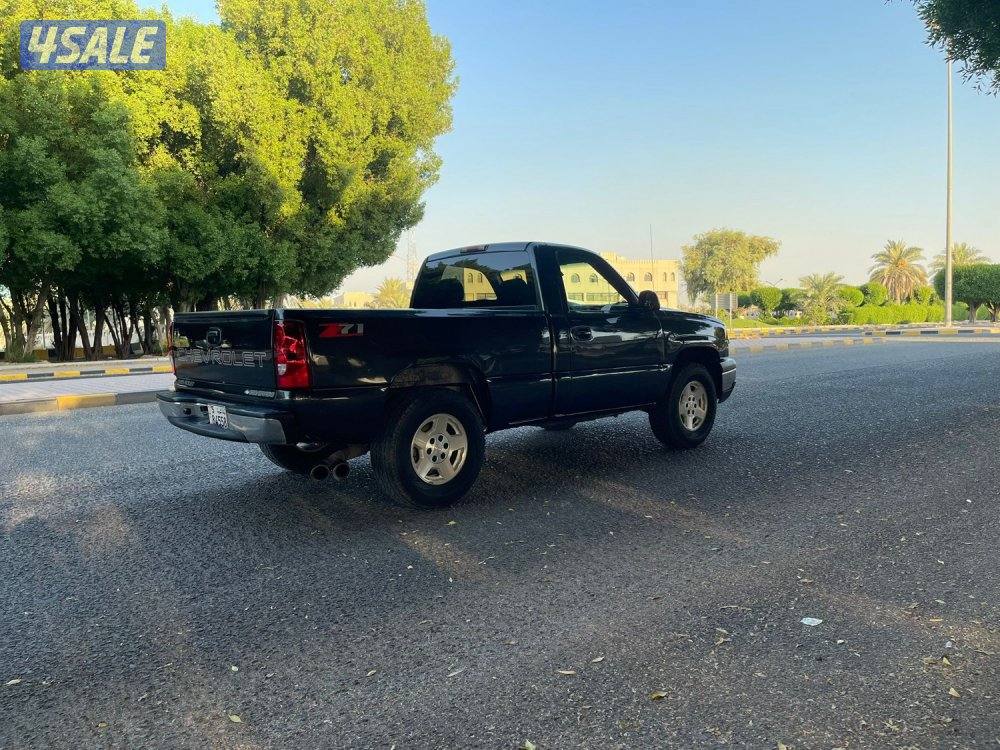 للبيع سلفرادو بحاله ممتازه0