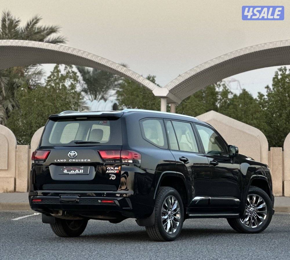 معرض القمة🚩6