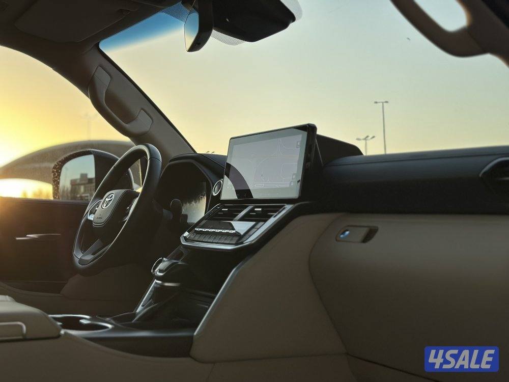 معرض القمة🚩8