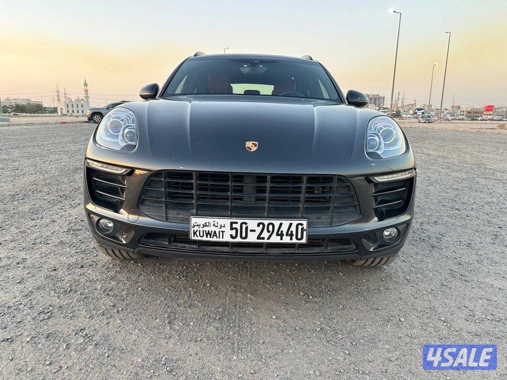 بورش ماكان موديل ٢٠١٨ ماشي ٩٢ الف4