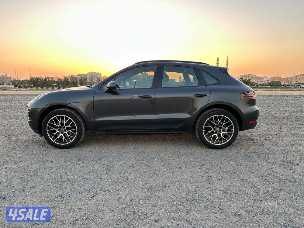 بورش ماكان موديل ٢٠١٨ ماشي ٩٢ الف5