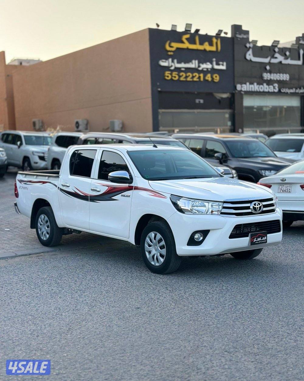 تويوتا هايلكس الساير موديل 2023 عداد 322