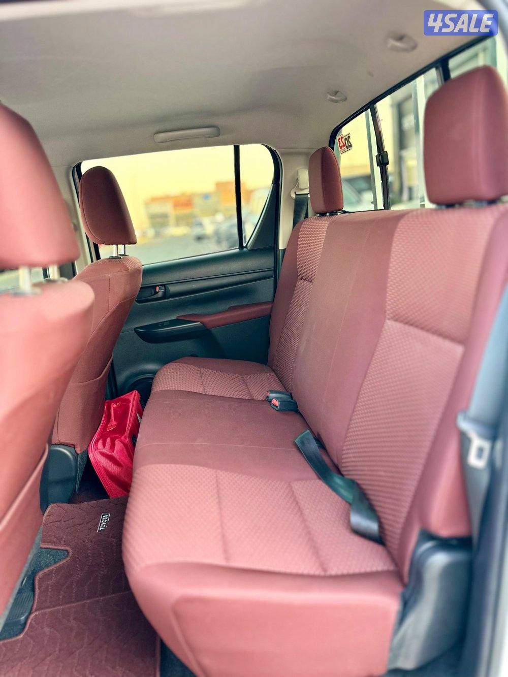 تويوتا هايلكس الساير موديل 2023 عداد 327