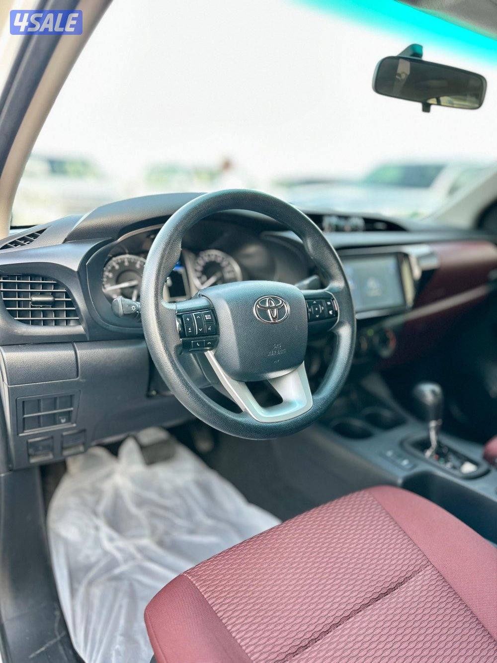 تويوتا هايلكس الساير موديل 2023 عداد 329