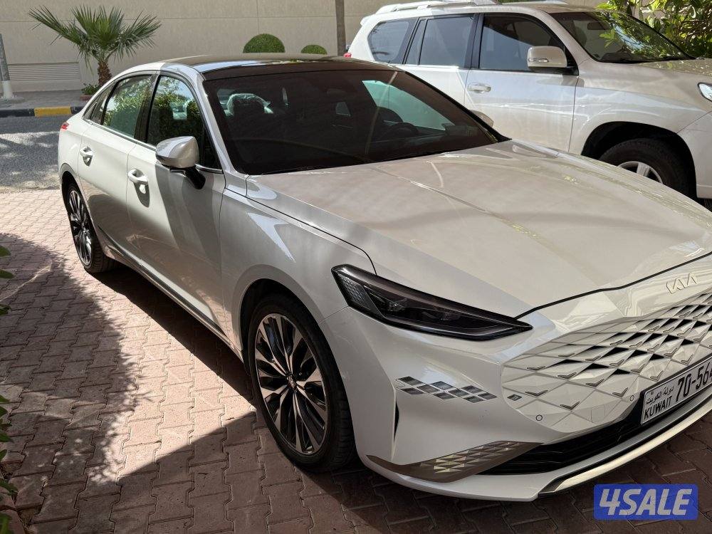 كيا k8 فل ابشن1