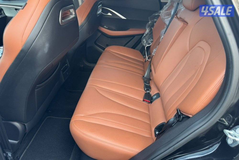 أومودا C5 اعلي فئه عداد 36 الف بحاله الوكاله وشرط الفحص تحت الكفاله1