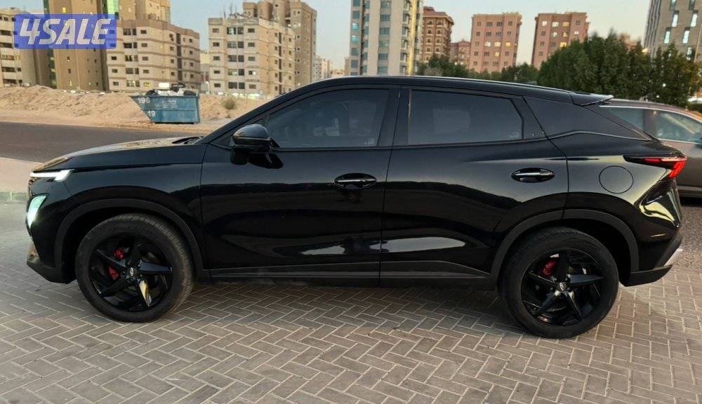 أومودا C5 اعلي فئه عداد 36 الف بحاله الوكاله وشرط الفحص تحت الكفاله6