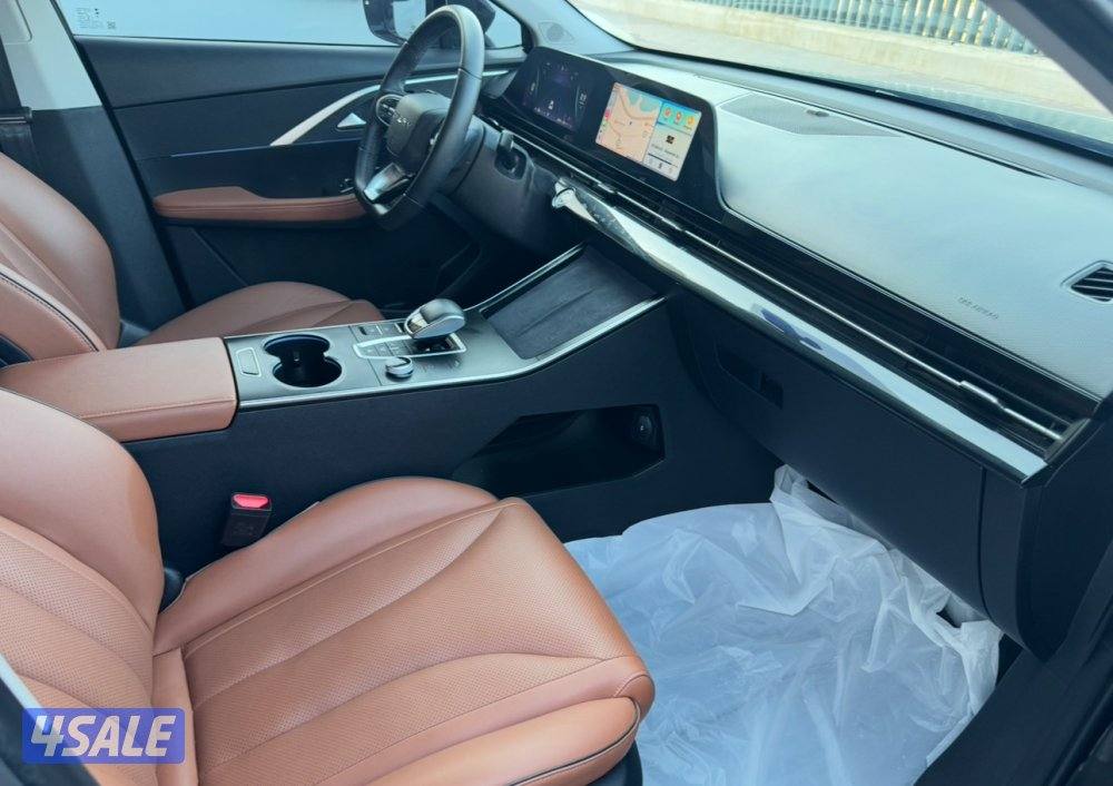 أومودا C5 اعلي فئه عداد 36 الف بحاله الوكاله وشرط الفحص تحت الكفاله9