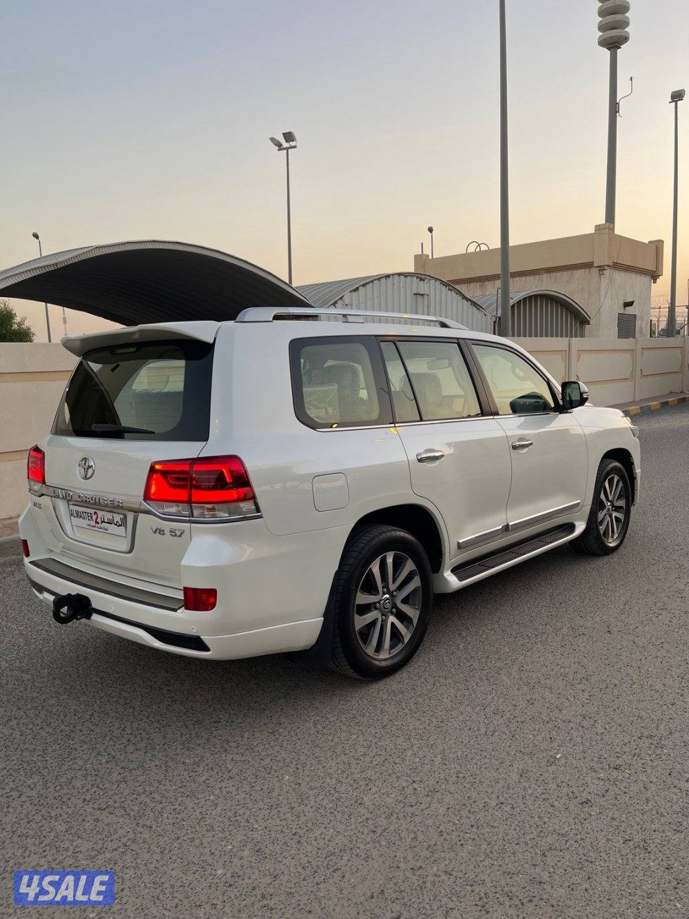 لاند كروز VXS صبغ الوكاله شرط الفحص وارد الخليج2
