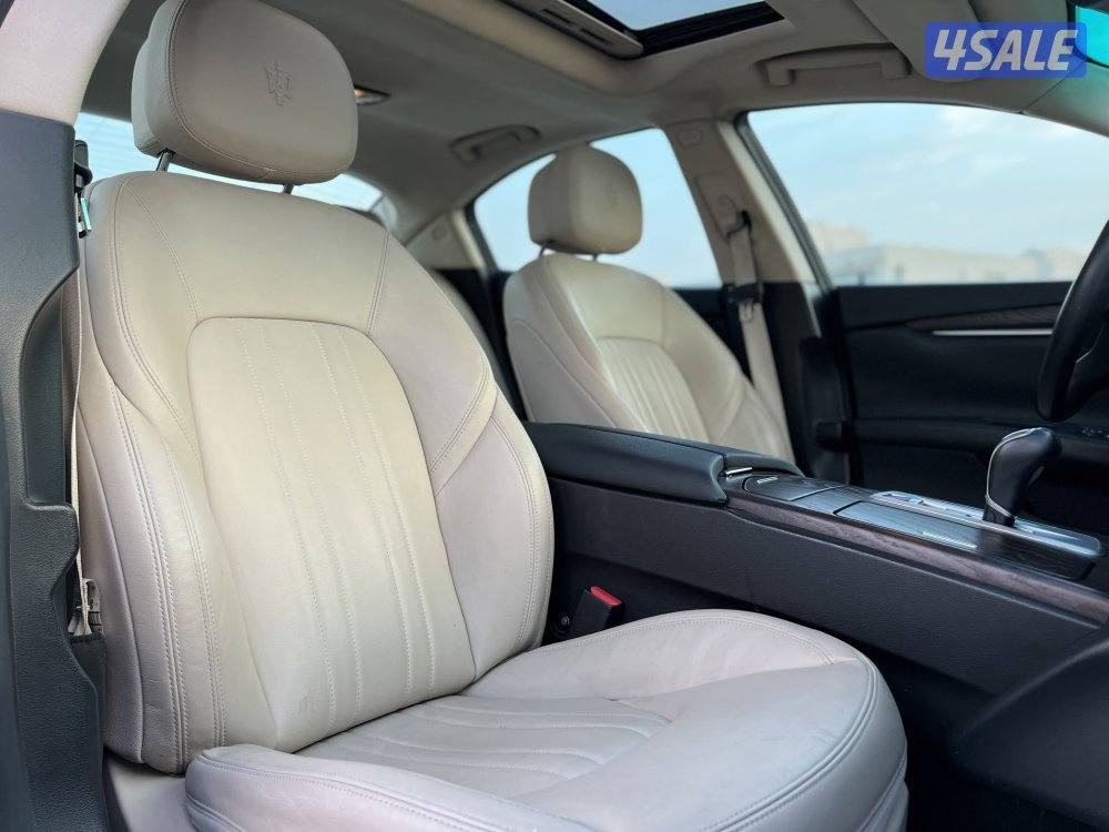 بحالة ممتازه عداد ٩٥ الف موديل ٢٠١٥6