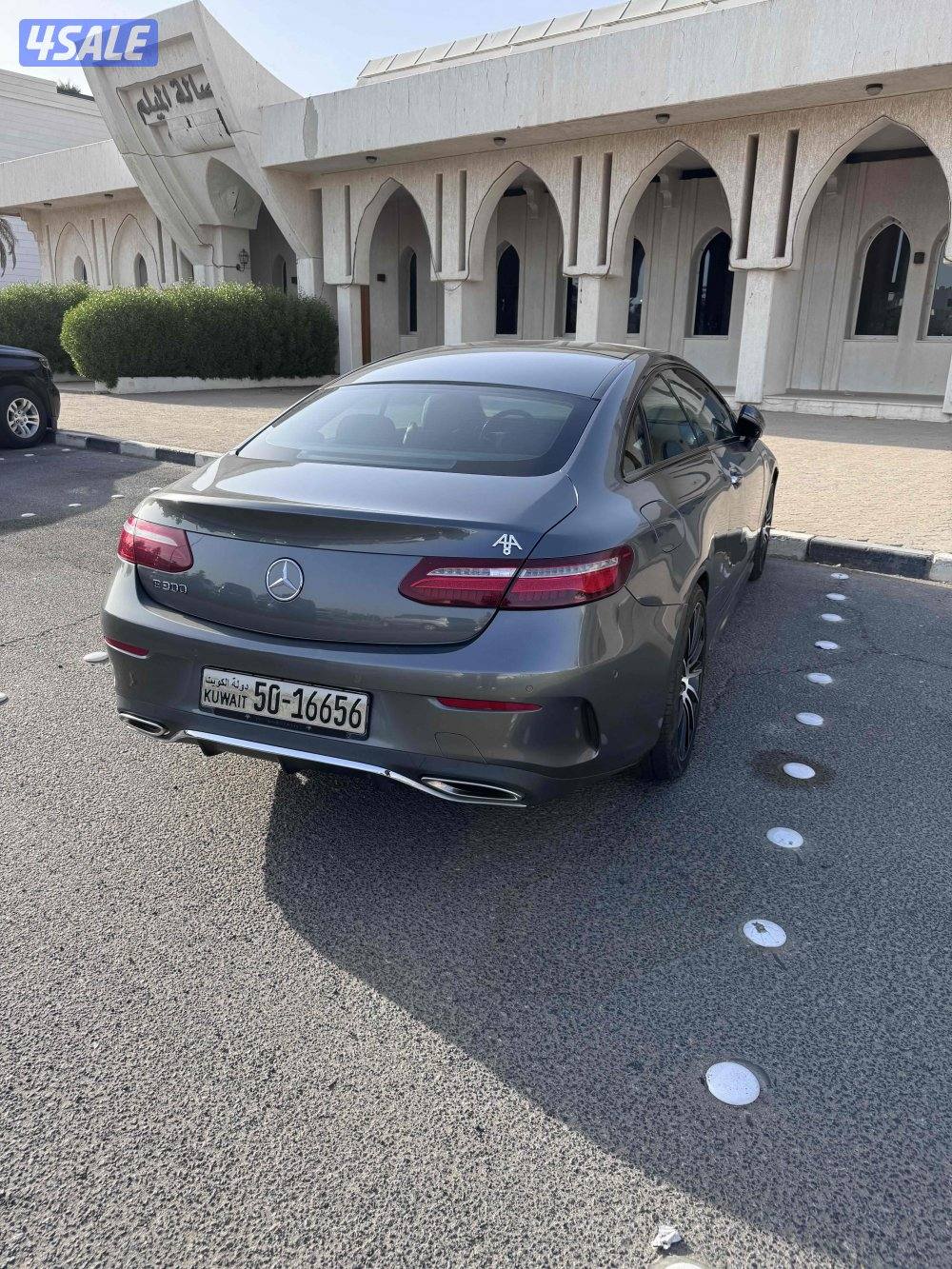 مرسيدس اي ٣٠٠2